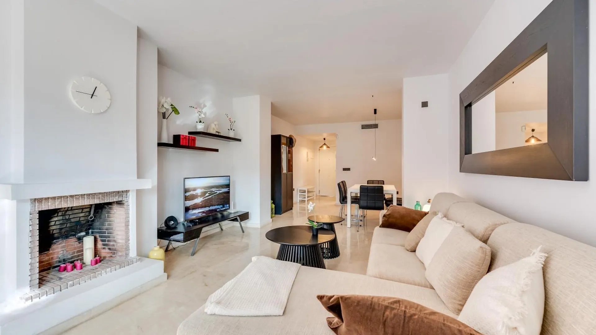 Fantastico Atico Duplex En Primera Linea De Golf Marbella Spain