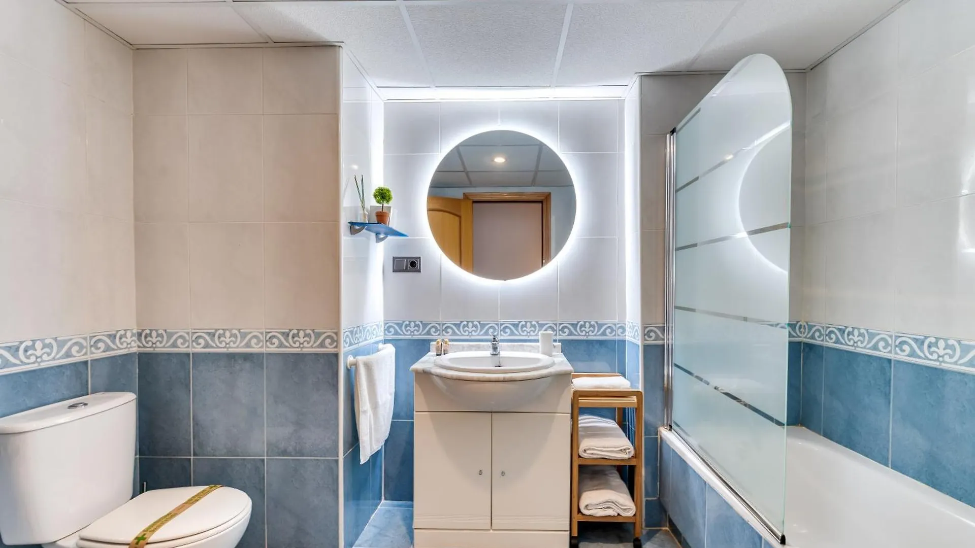 Apartment Fantastico Atico Duplex En Primera Linea De Golf Marbella